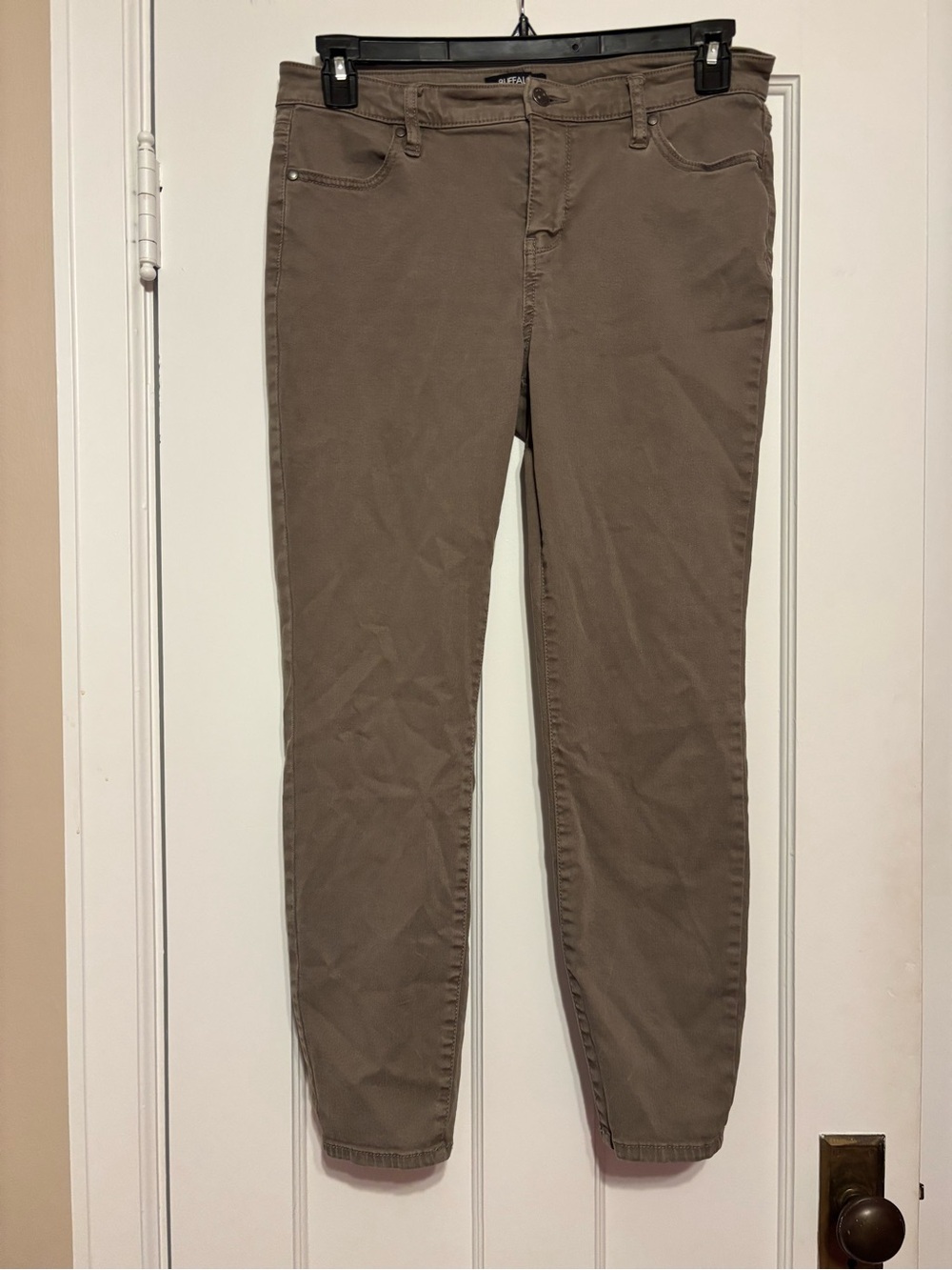 Women’s Slim Stretch Jeans - Taupe Buffalo size 10